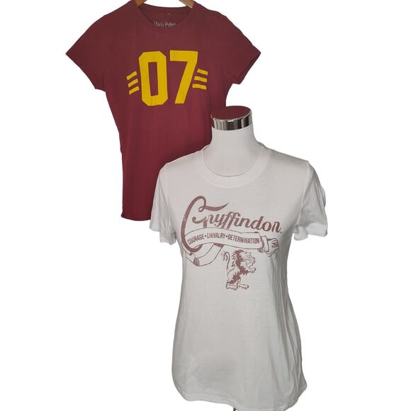 Harry Potter Gryffindor Quidditch t-shirt tee bundle lot of 2 Small - Picture 1 of 10